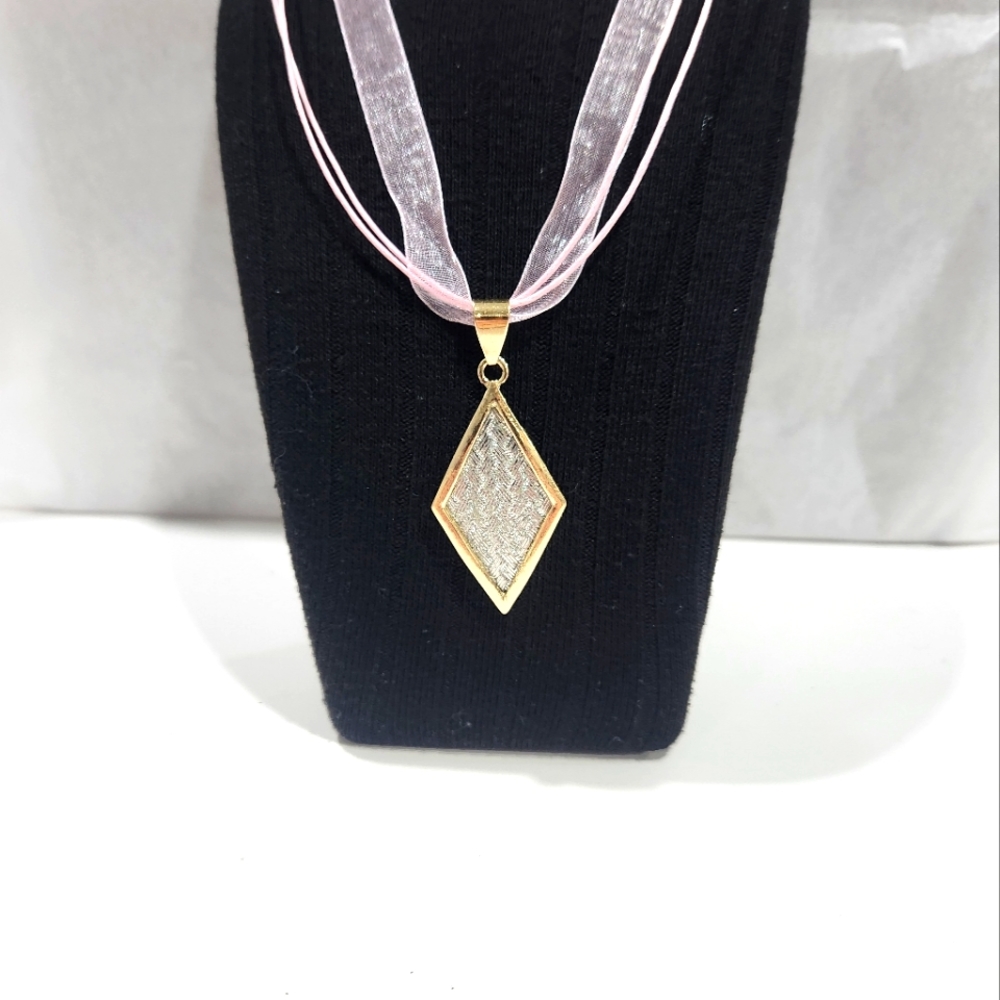 Fashionable Pendant